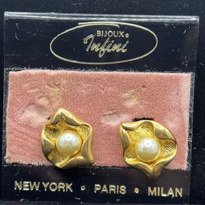 Vintage Bijoux Infini Clip On Earrings Gold Toned Costume Jewelry